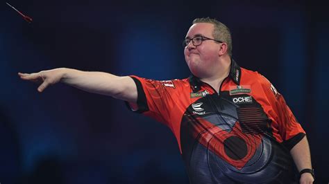 pdc world darts championship  day  predictions betting tips acca order  play  tv time