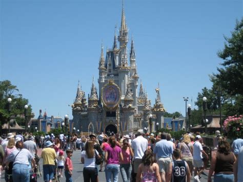 tips  booking disney vacation packages trip outlook travel buddy
