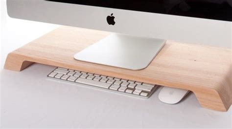 lifta le support en bois pour ordinateur triplement utile desk organization diy desk