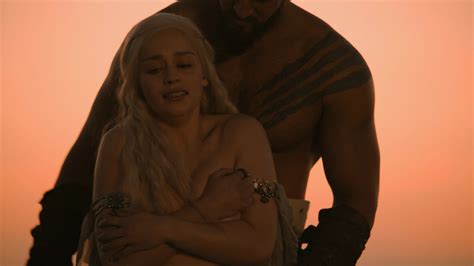 emilia clarke page 2 nude celebs the fappening forum