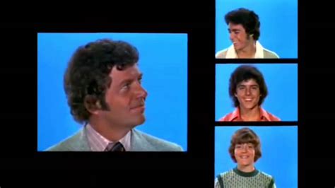 The Brady Bunch Theme Song Intro Youtube