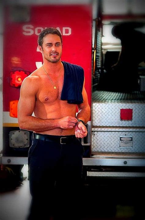 taylor kinney chicago fire hottie must c tv and movies pinterest taylor kinney