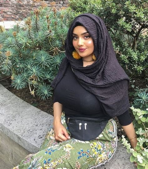 Pin By 999 Images On Arab Beauty Muslim Women Hijab Muslim Women