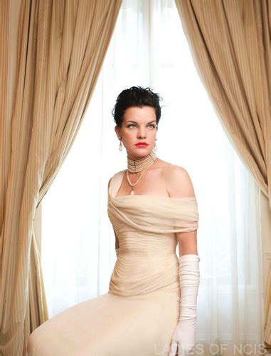 Pauley Perrette Images Watch Magazine Hd Wallpaper And