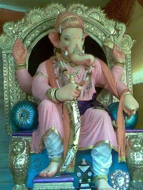 ganapati like shivaji ganesh utsav 2013 gods and