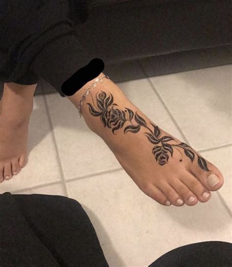 Baddiepins123♡ Tattoos Foot Tattoos Cute Foot Tattoos