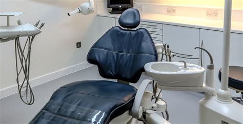 contact bright white dental spa  south woodford east london