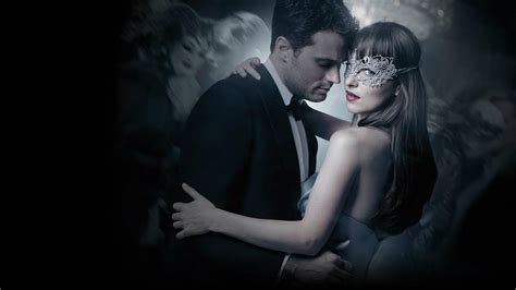 Fifty Shades Darker Reviews Round Up All The Most Brutal Takes On The