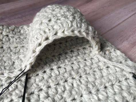 An Egg Cellent Apron Free Crochet Pattern