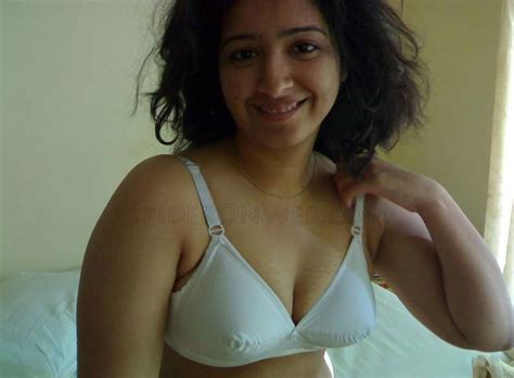 Hot Indian Babes Real Sexy Desi Cleavages Mallu Sex Indian