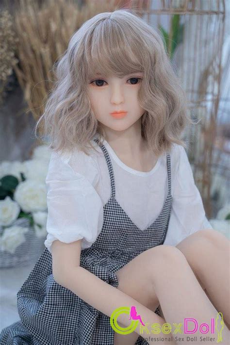 flat chested sex dolls small and cute breasts