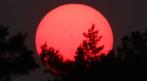 astro bob blog grab  eclipse glasses   giant sunspots duluth news tribune