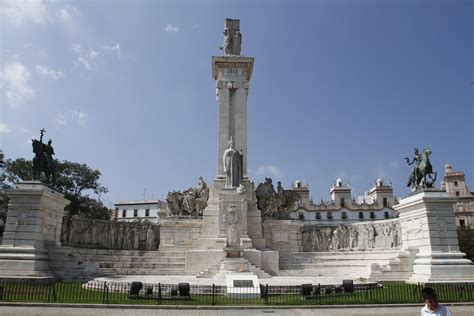 el ayuntamiento de cadiz trabaja en  proyecto de restauracion integral del monumento  las