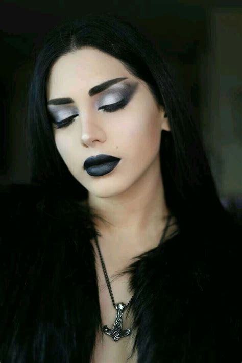 mahafsoun goth beauty gothic makeup gothic fashion