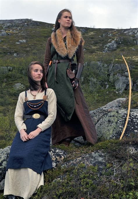 annethearcher “viking women ” wikinger kleidung wikinger kleid und