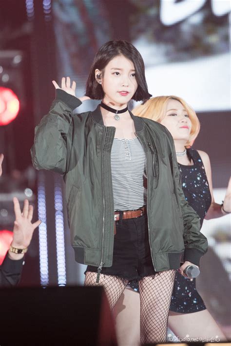 Top 10 Sexiest Outfits Of Iu