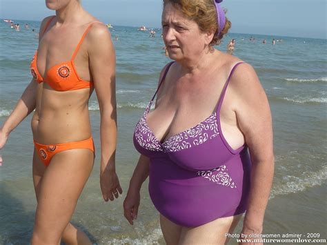 olderwomen admirerolder women nudes