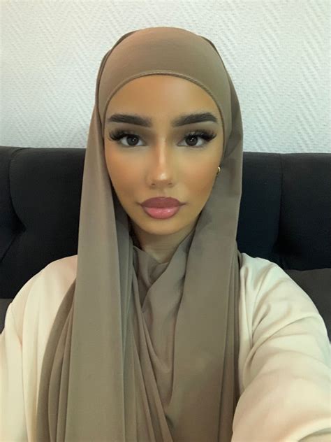 muslim girls brown hijab outfit black hijab hijabi fits hijabi