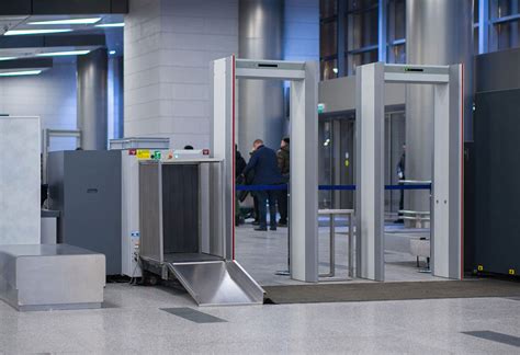 airports  rise  security screeners calling  work clarksvillenowcom