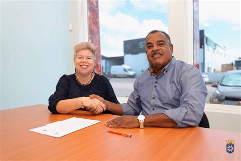 openbaar lichaam bonaire ondertekening convenant met belastingdienst caribisch nederland