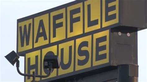 3 Indicted For Role In Ex Waffle House Ceo Sex Tape Case