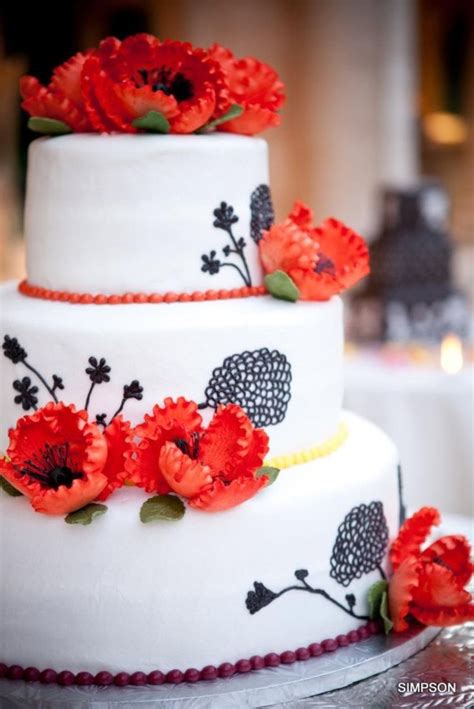 red poppy flower wedding cake red poppies wedding cakes with flowers