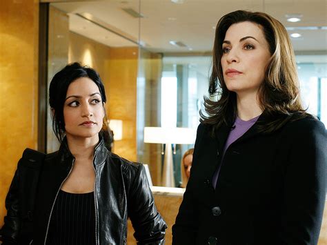 archie panjabi and julianna margulies disagree over the good wife scene