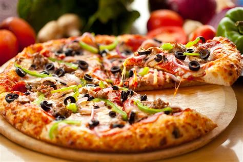 dominos canada   pizza   dominos pizza purchases canadian freebies coupons