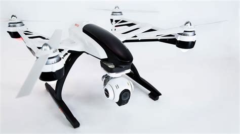 quadrocopter yuneec  typhoon cgo gb st rtf  drone shop  yuneec emerging brands