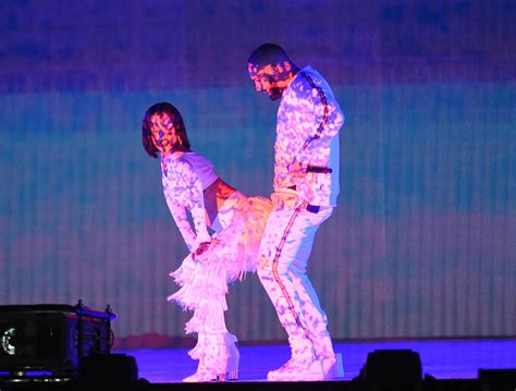 rihanna and drake perform work at the 2016 brit awards lainey gossip entertainment update