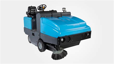 commercial industrial floor sweepers power sweepers conquest