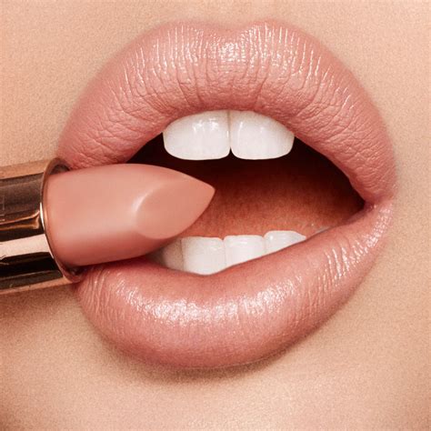lipstick for fair skin tone in 2020 best lipstick color coral pink