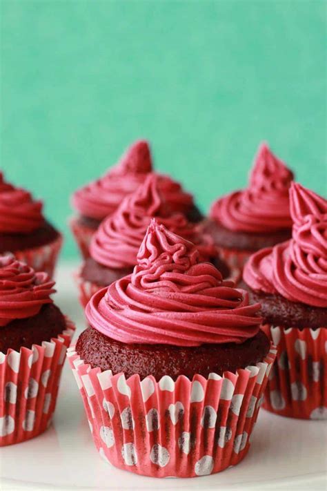 vegan red velvet cupcakes loving it vegan