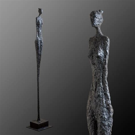 stehende weibliche skulptur unikat aus eisen schweizer kuenstler david