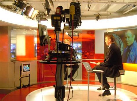 42 snappy facts about the bbc the british broadcasting corporation