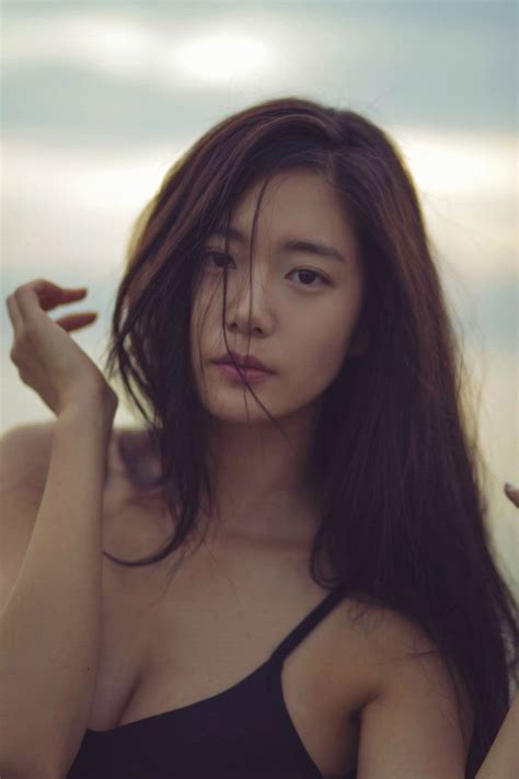 korean actress clara mode magazine clara lee asiatische