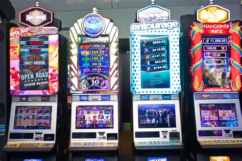 slot machines perfected addictive gaming  tech   tricks  verge