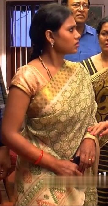 Tamil Hot Collections Deivamagal Serial Actress Sujatha Hot