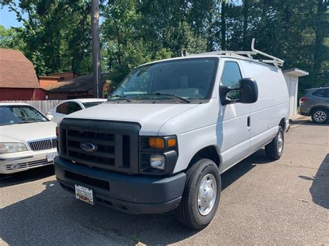 ford econoline  commercial rwd full size cargo van