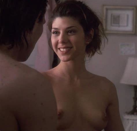 marisa tomei hairy pussy