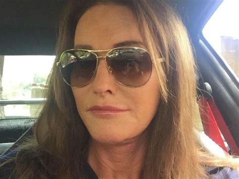 oscars 2016 caitlyn jenner leads campaign for transgender actress