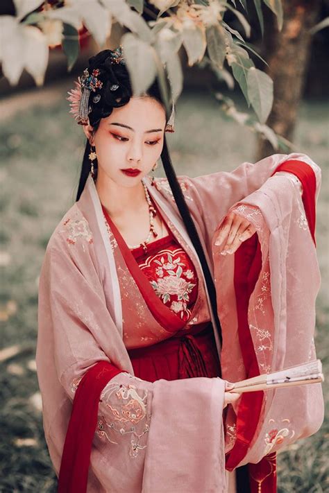 hanfu girl red floral dress chinese beauty fox dress