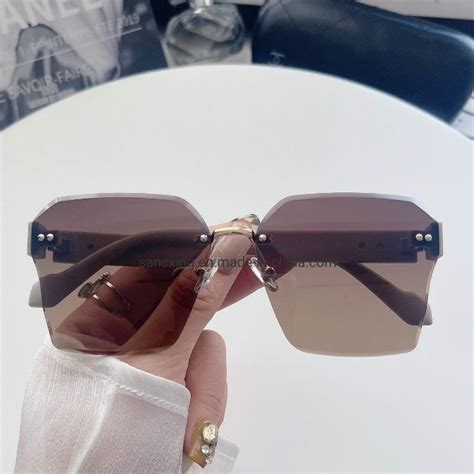 Luxury Wholesale China Replica Sunglass Brand Designer Sunglasses