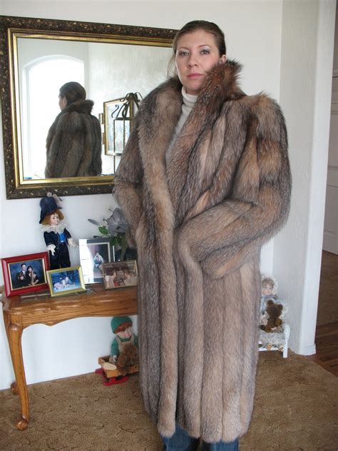 lafourrure2 crystal fox fur coat