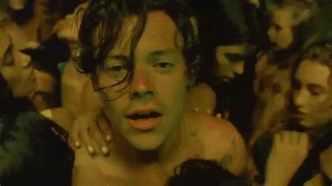 Harry Styles Drops New Song And Music Video ‘lights Up’