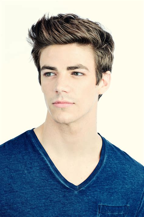the flash grant gustin cast as barry allen for arrow and potential
