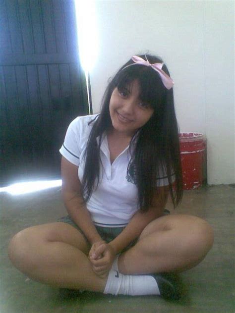 colegiala en secundaria image 4 fap