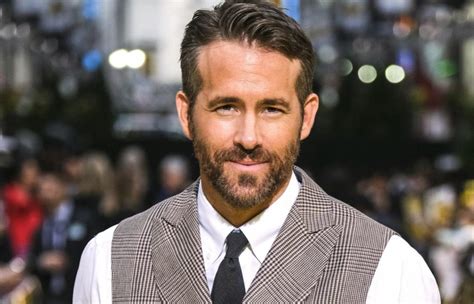 ryan reynolds find   amazing facts   real life