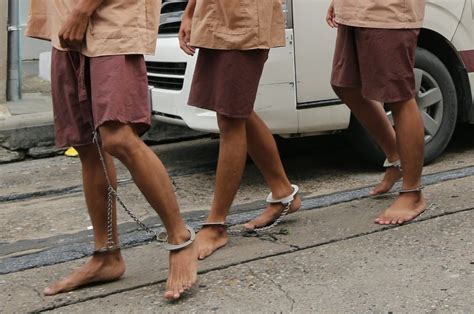 thailandia oltre 60 reati prevedono la pena di morte insideover