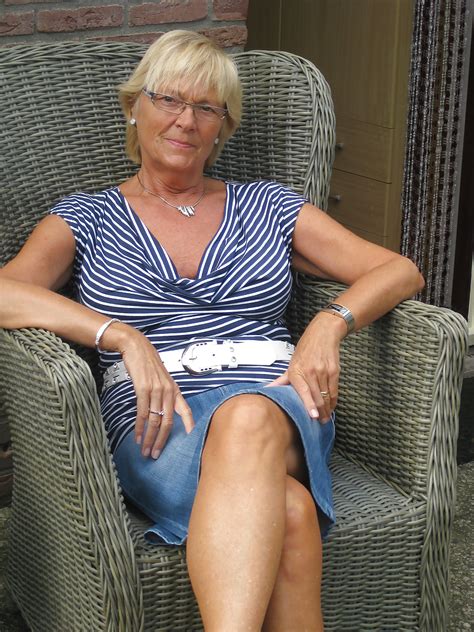 dutch granny amateur 65 years old 34 pics